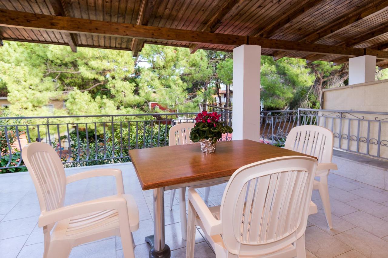 Aparthotel Artemis Vassilikos Vasilikí Esterno foto