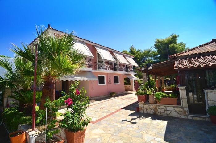 Aparthotel Artemis Vassilikos Vasilikí Esterno foto