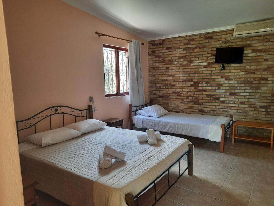 Aparthotel Artemis Vassilikos Vasilikí Esterno foto