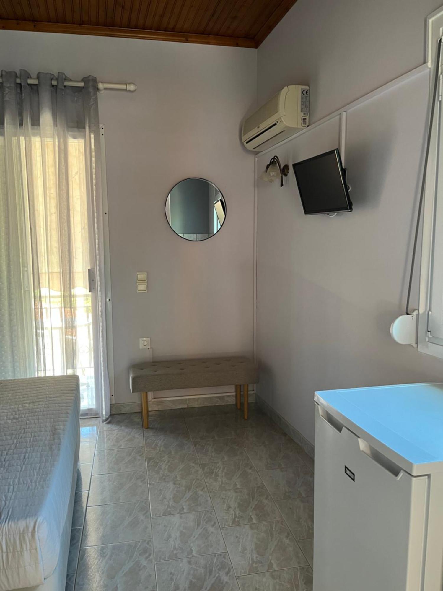 Aparthotel Artemis Vassilikos Vasilikí Esterno foto