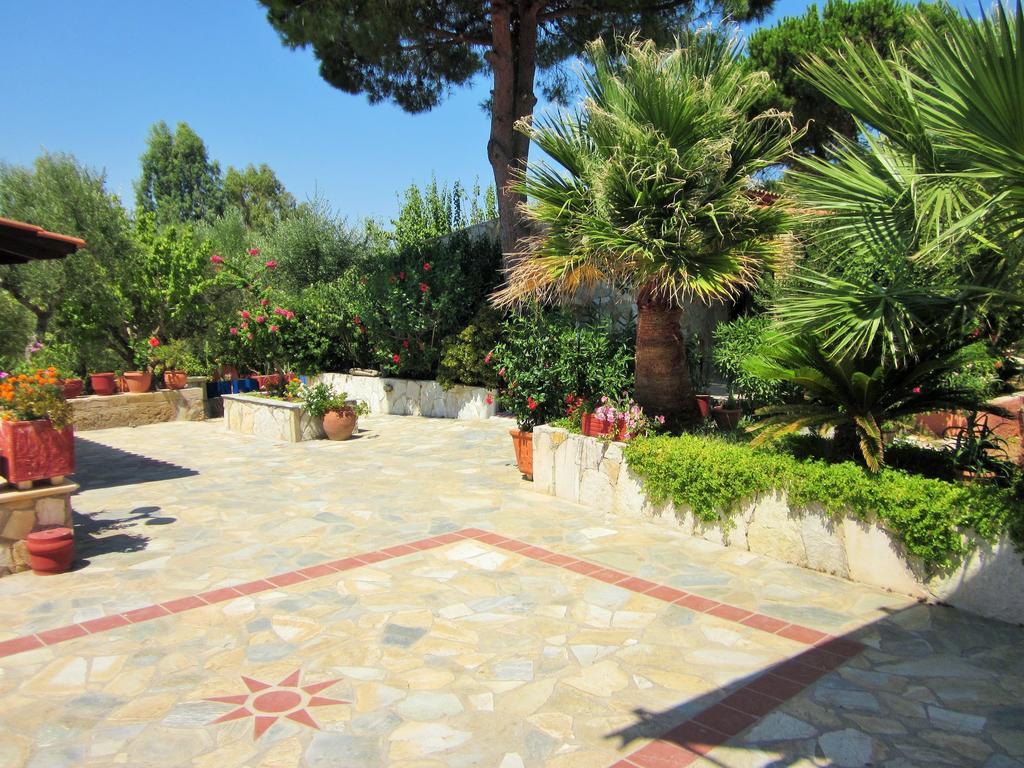 Aparthotel Artemis Vassilikos Vasilikí Esterno foto